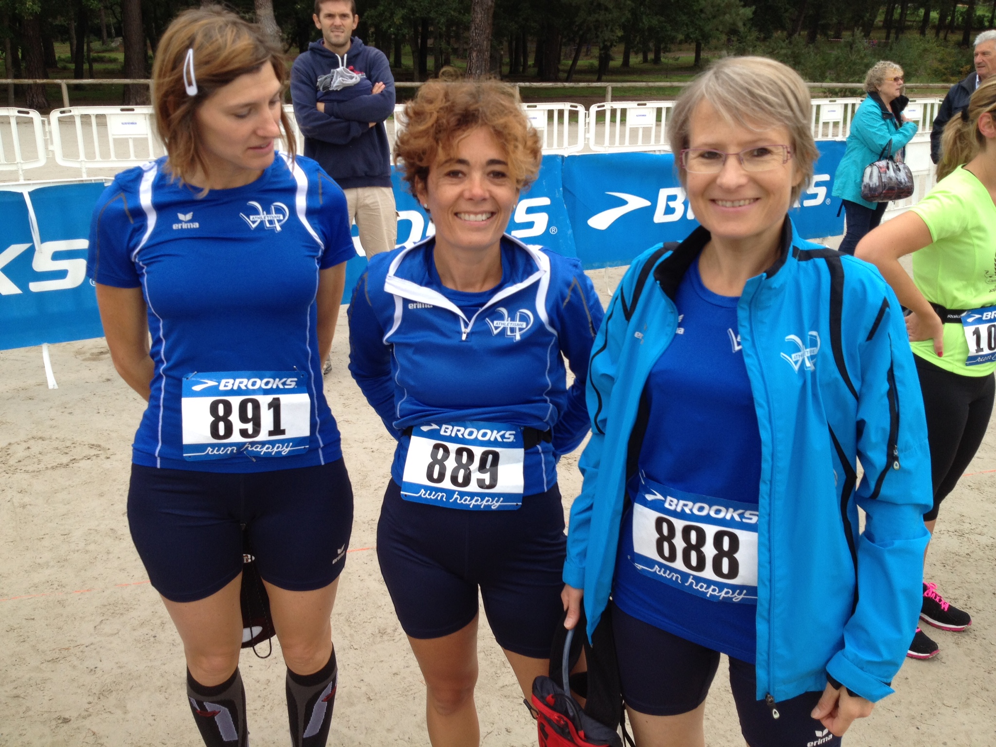 Cécile, Isabelle et Agnès au départ de l'Impératrice